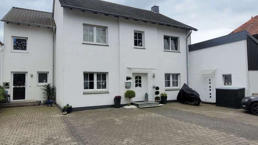 Haus zum Kaufen in Lippstadt 430.000 € 295 m²