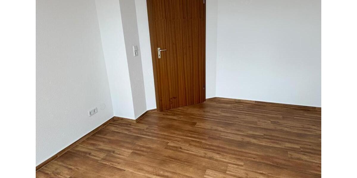 Dachgeschoßwohnung Kyritz - 3 Zimmer, 86 m&sup2;, 599&euro; | Angebot:26562005