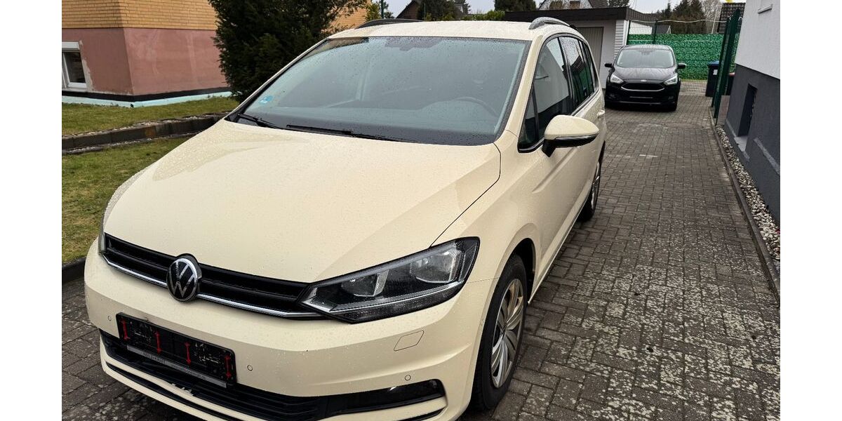 VW Touran 448.000 km 6.999 &euro; Hamburg 20537