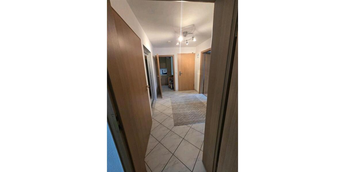 Etagenwohnung Balingen - 3 Zimmer, 72 m&sup2;, 1.000&euro; | Angebot:26326758