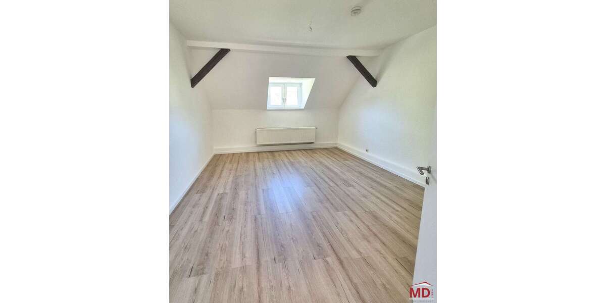 Etagenwohnung Stollberg Hoheneck - 3 Zimmer, 83 m&sup2;, 500&euro; | Angebot:26340232