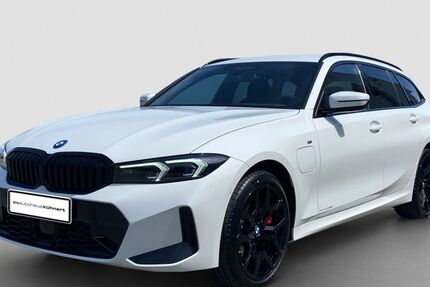 BMW 330 6.430 km 59.395 &euro; Zwickau 08060