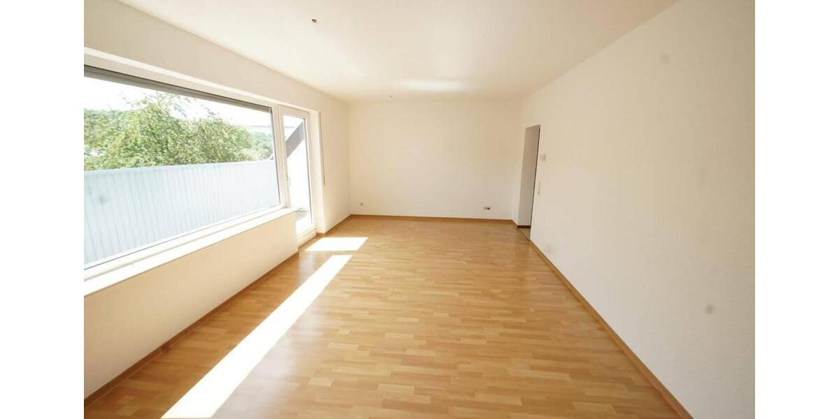 Dachgeschoßwohnung Friedrichsthal - 4 Zimmer, 90 m&sup2;, 146.000&euro; | Angebot:26846179
