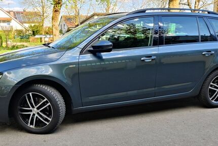 Skoda Octavia 76.500 km 15.600 &euro; Markdorf 88677