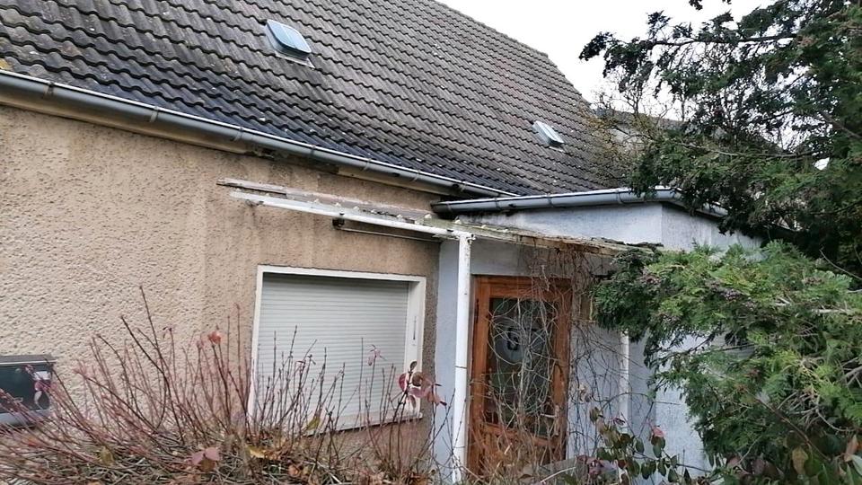 Einfamilienhaus Elbe-Parey Parey - 3 Zimmer, 100 m&sup2;, 60.000&euro; | Angebot:25987349