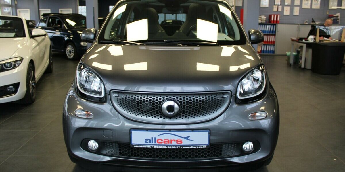 Smart ForFour twinamic prime Aut. - Faltschiebedach - 116.561 km 10.980 &euro; Euskirchen 53881