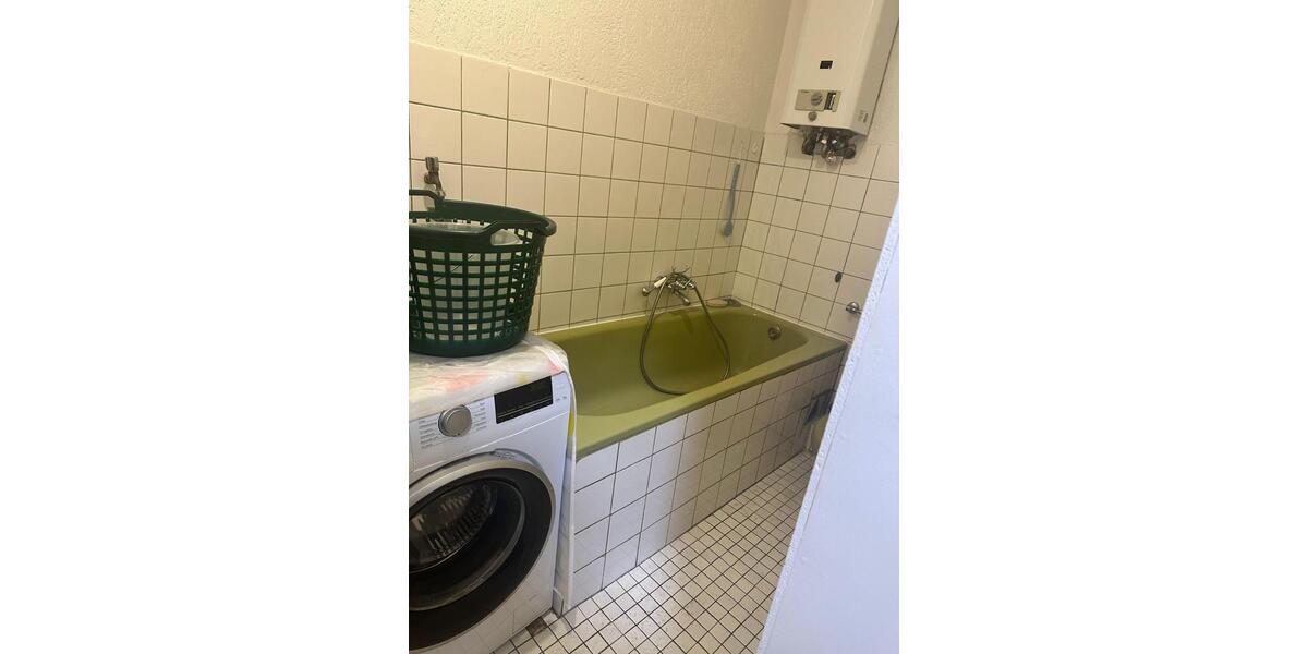 Dachgeschoßwohnung Bochum Bochum-Ost - 5 Zimmer, 125 m&sup2;, 1.100&euro; | Angebot:25045461
