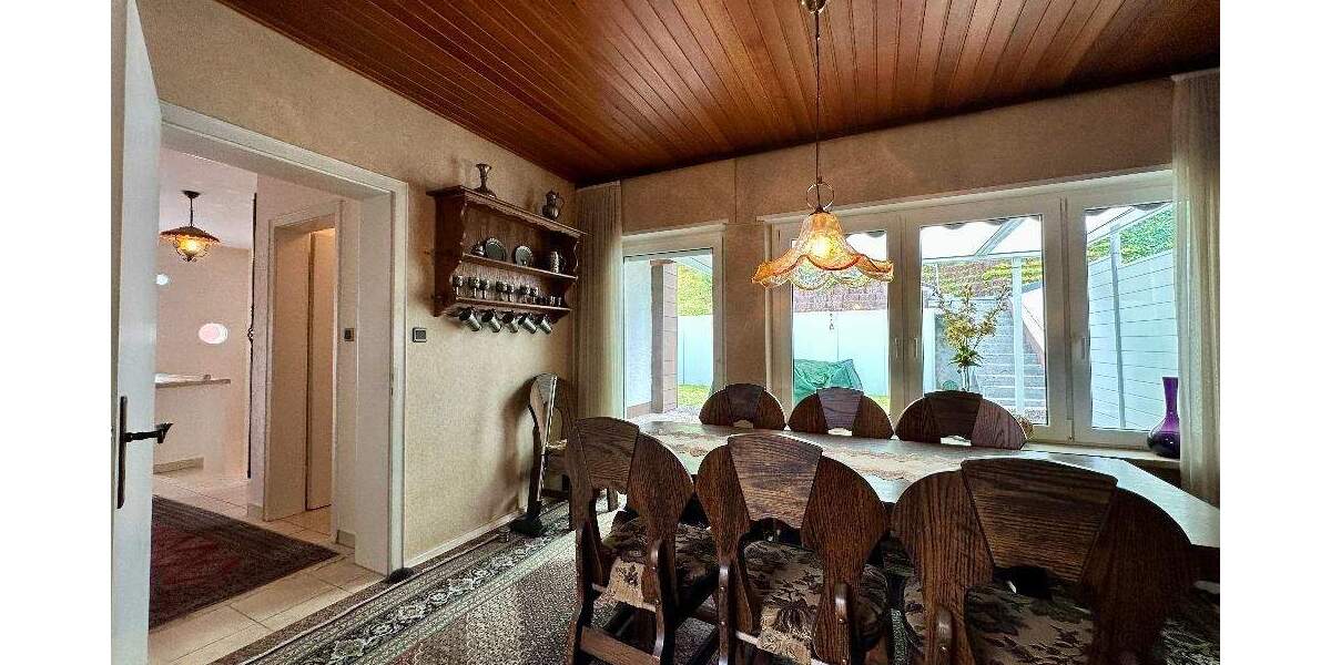 Einfamilienhaus Waldfischbach - 5 Zimmer, 151 m&sup2;, 219.000&euro; | Angebot:25802498