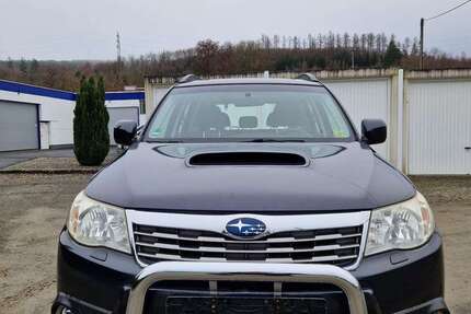 Subaru Forester 177.800 km 3.200 &euro; Kreuztal 57223