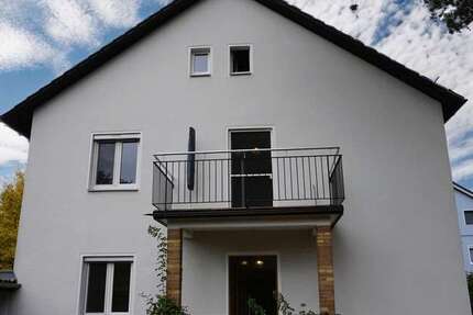 Haus zum Mieten in Schwandorf 1.200 € 140 m² 6 zimmer