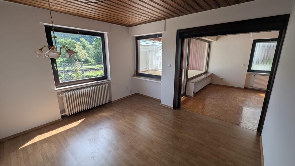 Erdgeschoßwohnung Kobern-Gondorf Gondorf - 3 Zimmer, 92 m&sup2;, 750&euro; | Angebot:26669812