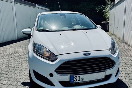 Ford Fiesta 104.800 km 3.400 &euro; Netphen 57250