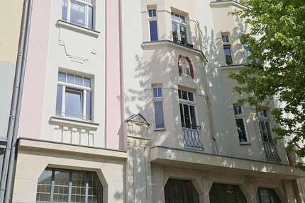 Wohnung zum Mieten in Zwickau 955 € 150 m² 5 zimmer