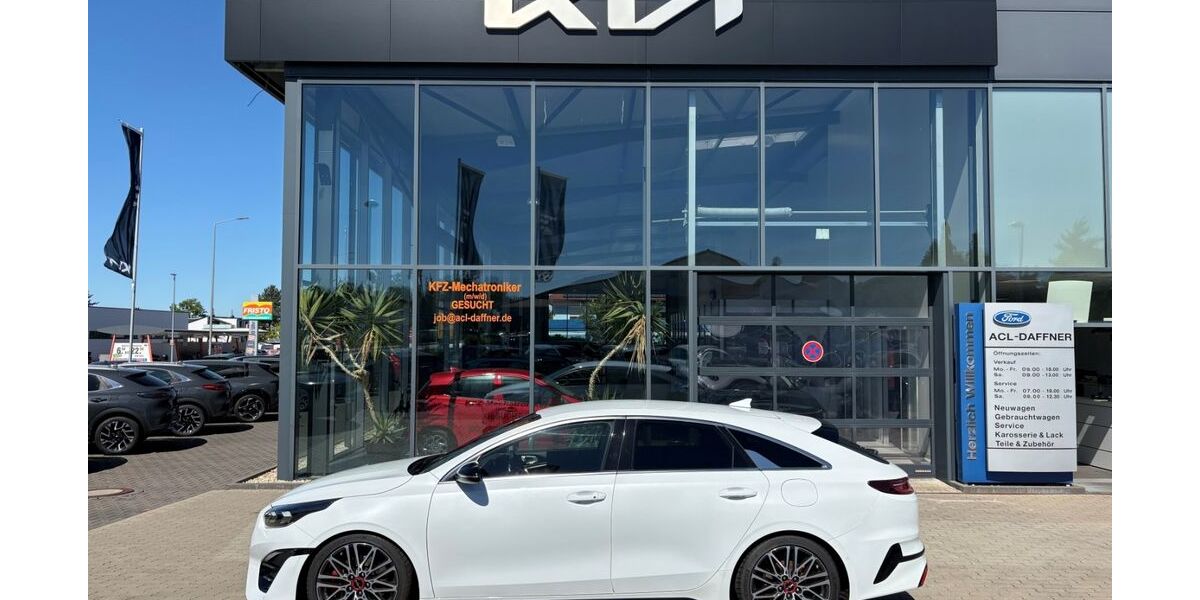 Kia pro ceed / ProCeed 23.680 km 28.680 &euro; Leipzig 04316
