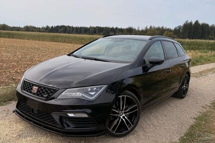Seat Leon 90.000 km 21.490 &euro; Neubiberg 85579