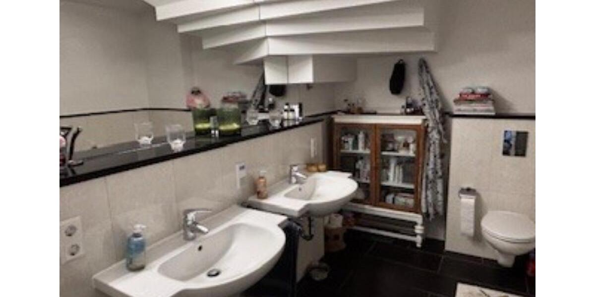 Etagenwohnung Leipzig Mitte - 5 Zimmer, 146 m&sup2;, 2.480&euro; | Angebot:25325150