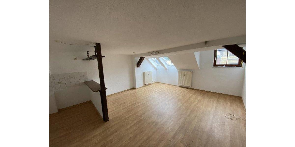 Dachgeschoßwohnung Görlitz - 1 Zimmer, 39 m&sup2;, 280&euro; | Angebot:26147460