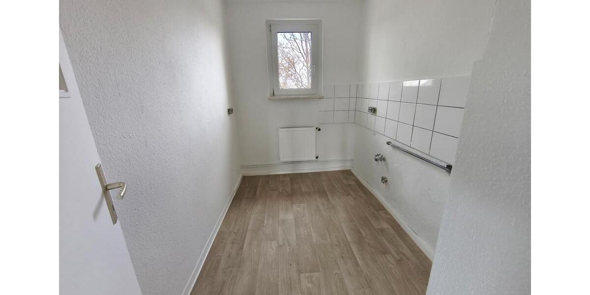 Etagenwohnung Merseburg - 3 Zimmer, 59 m&sup2;, 323&euro; | Angebot:26179914
