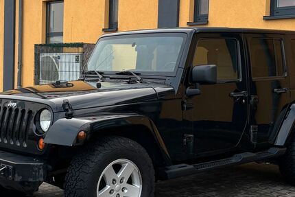 Jeep Wrangler 233.000 km 16.980 € Berlin 13587