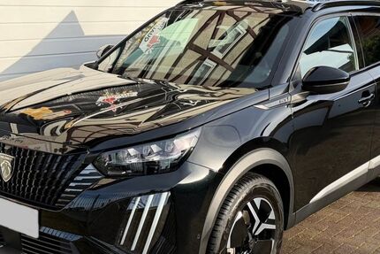 Peugeot 2008 19.547 km 23.990 &euro; Nideggen 52385