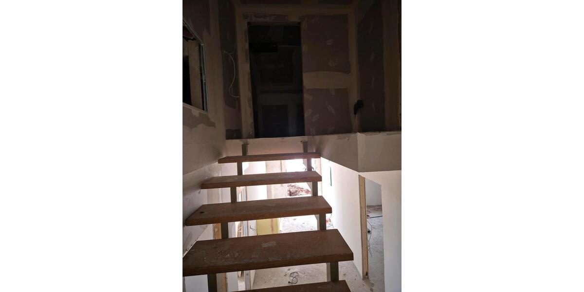 Etagenwohnung Künzell - 4 Zimmer, 110 m&sup2;, 1.500&euro; | Angebot:26305402