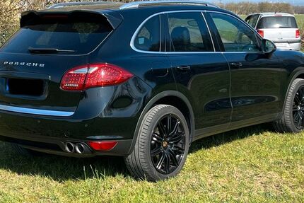 Porsche Cayenne 330.000 km 14.900 € Dortmund 44267