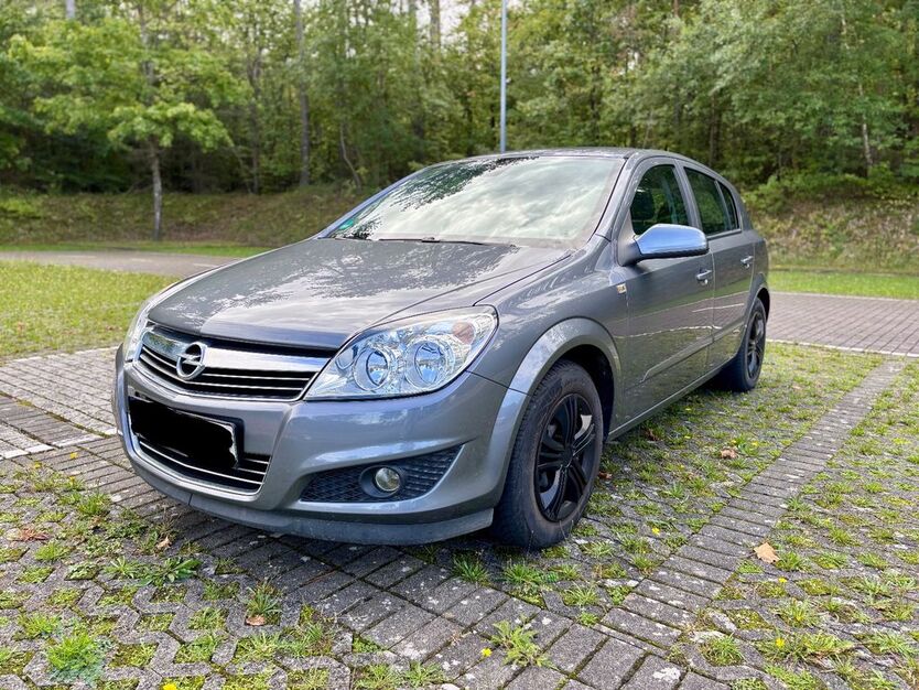 Opel Astra 147.500 km 2.400 € Bastheim 97654