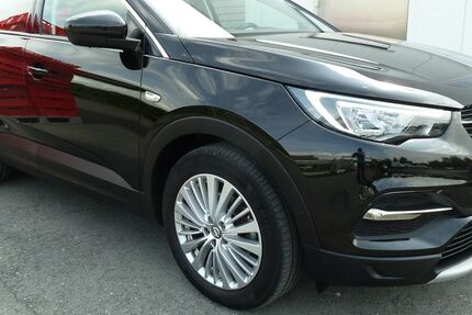 Opel Grandland (X) 110.000 km 12.900 &euro; Duisburg 47269