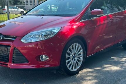 Ford Focus 136.700 km 4.999 &euro; Chemnitz 09120