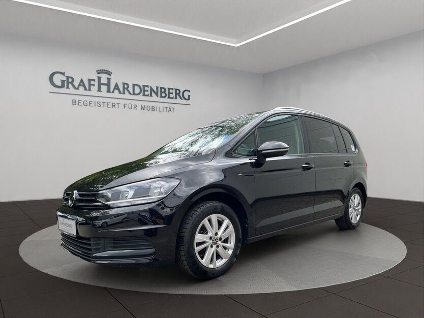VW Touran 25.500 km 32.990 € Konstanz 78467
