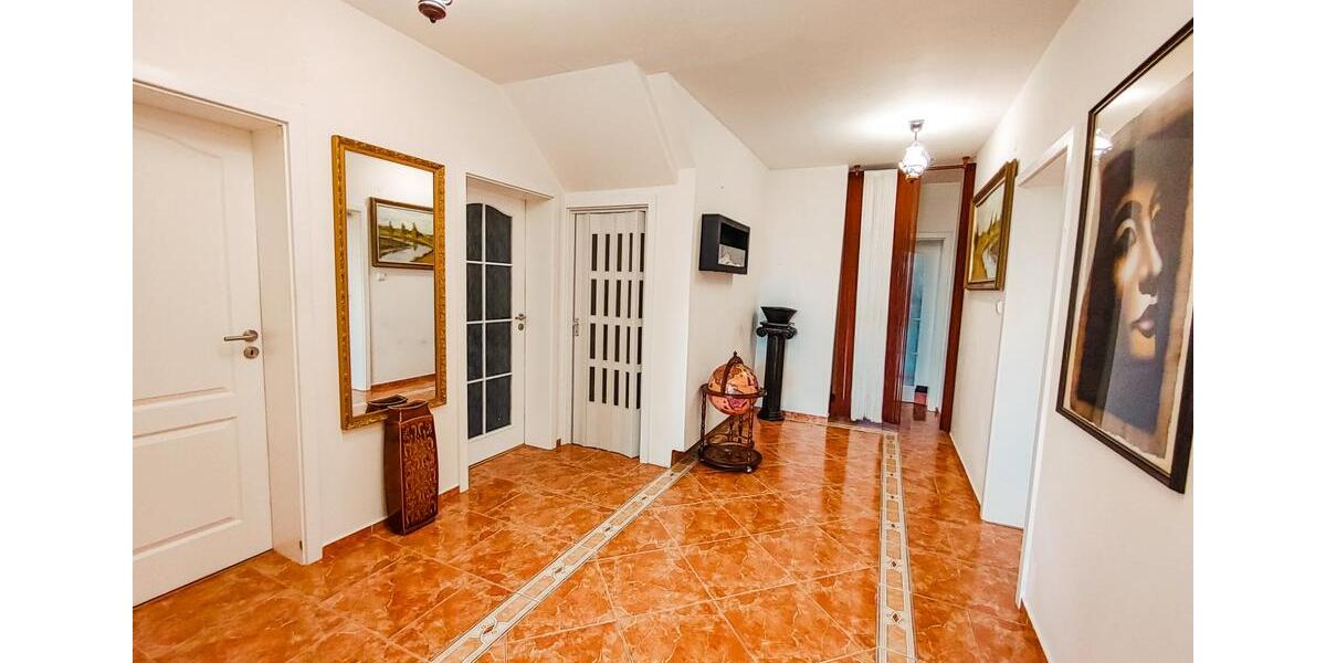 Einfamilienhaus Freyung - 7 Zimmer, 280 m&sup2;, 990.000&euro; | Angebot:26605696