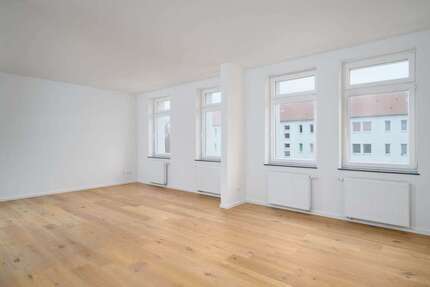 Wohnung zum Mieten in Leipzig 1.500 € 142 m²