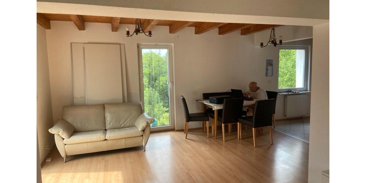 Einfamilienhaus Würzburg Heuchelhof - 4 Zimmer, 100 m&sup2;, 1.400&euro; | Angebot:26168878