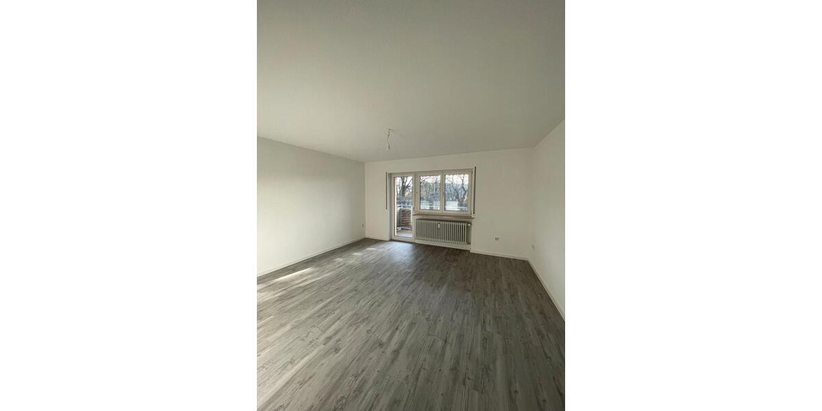 Etagenwohnung Cadolzburg - 3 Zimmer, 72 m&sup2;, 995&euro; | Angebot:26232090