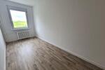 4-Zimmer-Wohnung im 2. Obergeschoss nach Renovierung zu vermieten zimmer