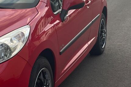 Peugeot 207 100.000 km 5.000 &euro; Siegen 57078