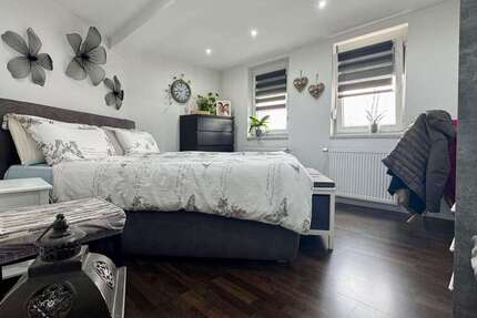 Haus Nürtingen - 5 Zimmer, 115 m&sup2;, 280.000&euro; | Angebot:24786660