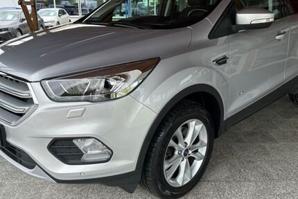 Ford Kuga 75.100 km 15.690 &euro; Rudolstadt 07407