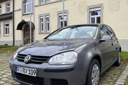 VW Golf 180.000 km 2.400 € Hülben 72584
