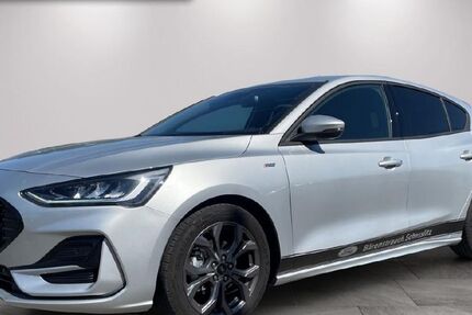 Ford Focus 7.370 km 23.990 &euro; Scheßlitz 96110