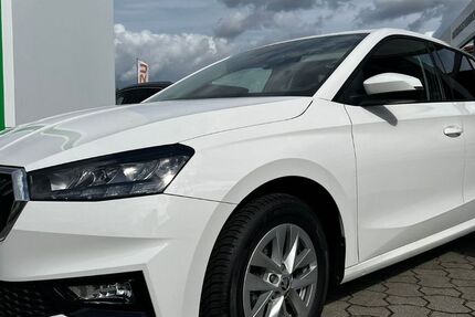 Skoda Fabia 63.000 km 13.880 &euro; Dahnsdorf 14806