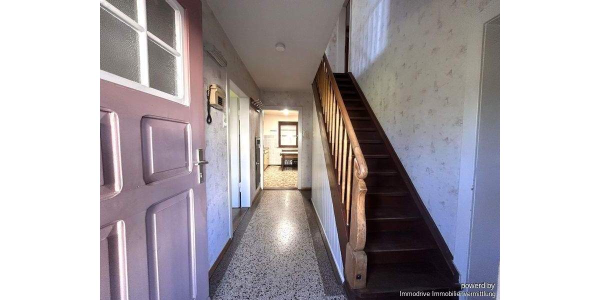 Etagenwohnung Laichingen-Feldstetten Feldstetten - 9 Zimmer, 168 m&sup2;, 249.000&euro; | Angebot:25213904