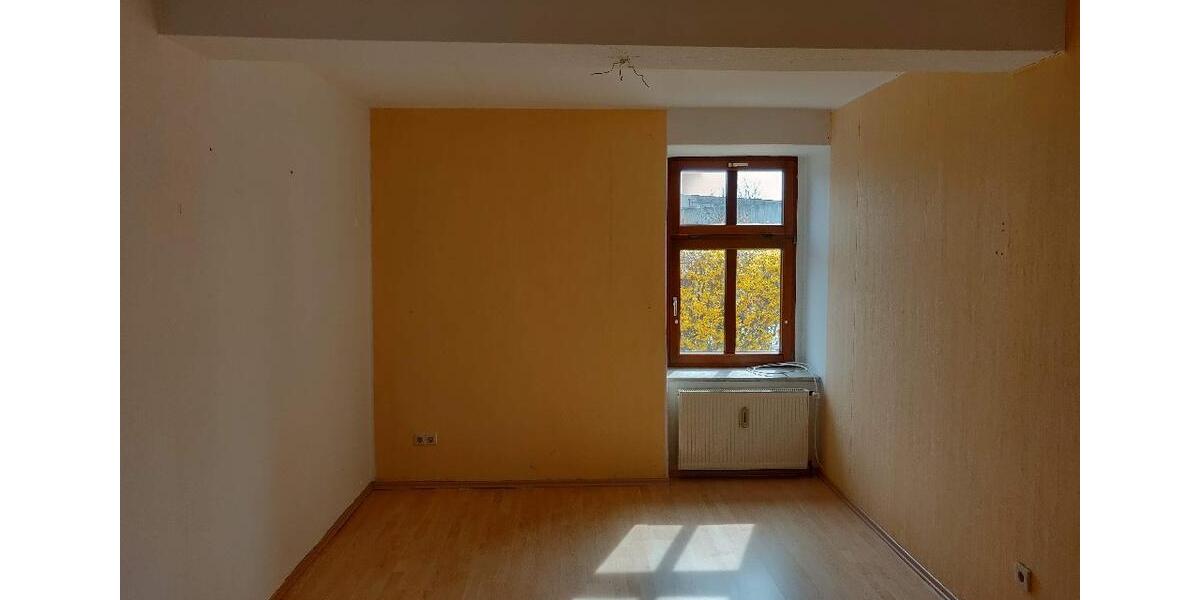 Etagenwohnung Eisleben (Lutherstadt) - 3 Zimmer, 72 m&sup2;, 350&euro; | Angebot:25571106