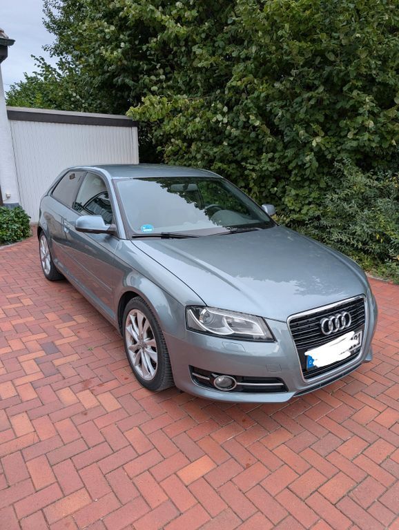 Audi A3 173.000 km 4.900 € Lage 32791