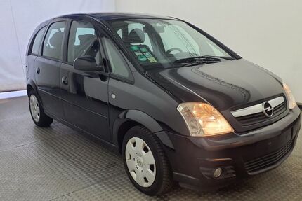 Opel Meriva 199.000 km 1.950 &euro; FRANKFURT 65933
