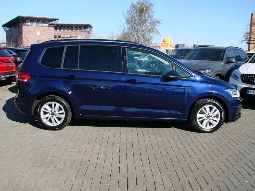 Touran 1.5TSI Comfortline 7-Sitzer ACC Standheizun