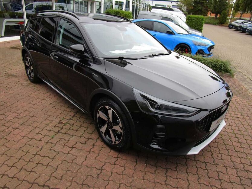 Ford Focus 6.000 km 38.990 € Mühlhausen 99974