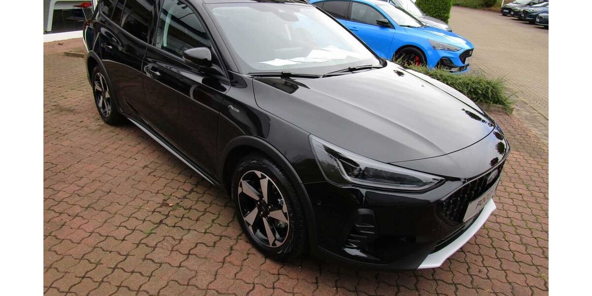 Ford Focus 9.000 km 34.900 € Mühlhausen 99974