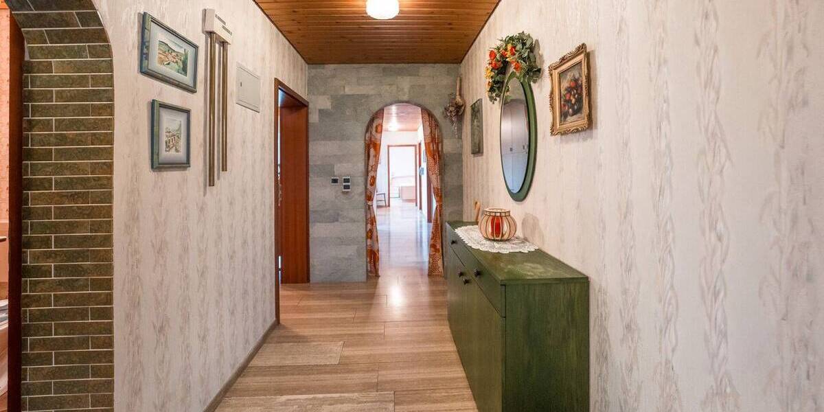 Bungalow Kernen im Remstal / Rommelshausen Rommelshausen - 4 Zimmer, 131 m&sup2;, 639.000&euro; | Angebot:26082533