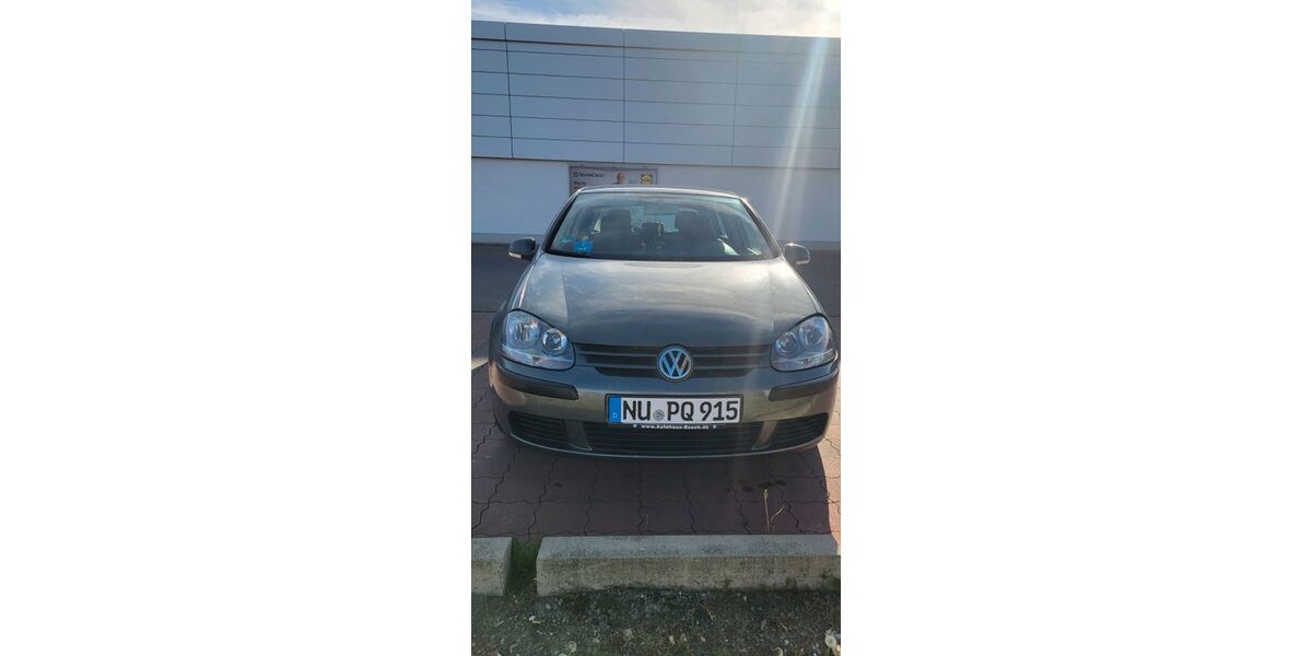 VW Golf 240.000 km 1.999 &euro; Senden 89250